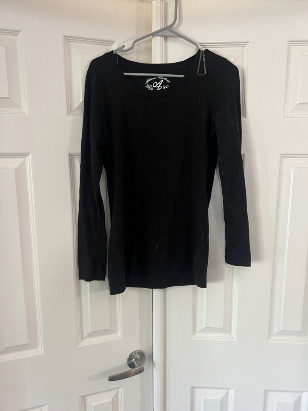 Apt. 9 Black Long-Sleeve Scoop Neck Shirt